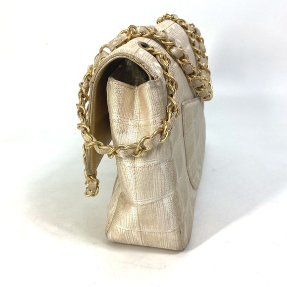 CHANEL Beige Shoulder Bag - Picture 4 of 16